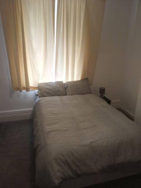 Ensuite Double-Bed Burnley Luaran gambar